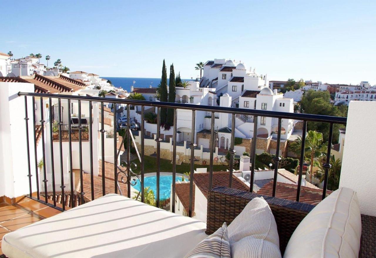 Valparaiso - Burriana Beach Nerja Kültér fotó