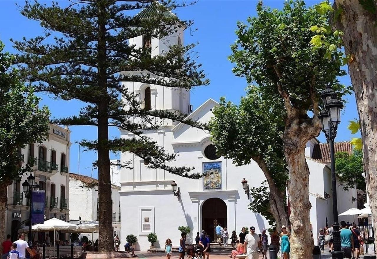 Valparaiso - Burriana Beach Nerja Kültér fotó
